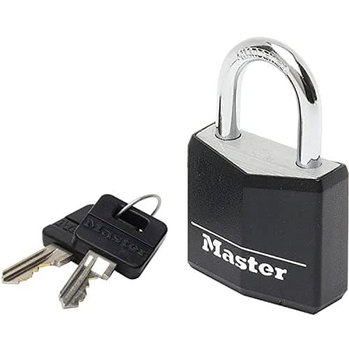 Master Lock 9130EURDBLK Cadenas à Clé en Aluminium Massif recouvert de Vinyle, noir, 3 x 5,2 x 1,6 cm
