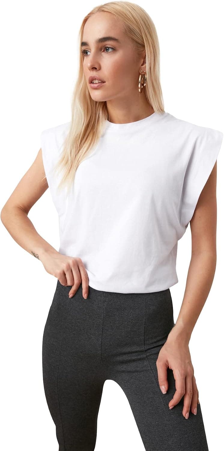 Trendyol T-Shirt Basique en Tricot à col Rond pour Femme Coupe Droite