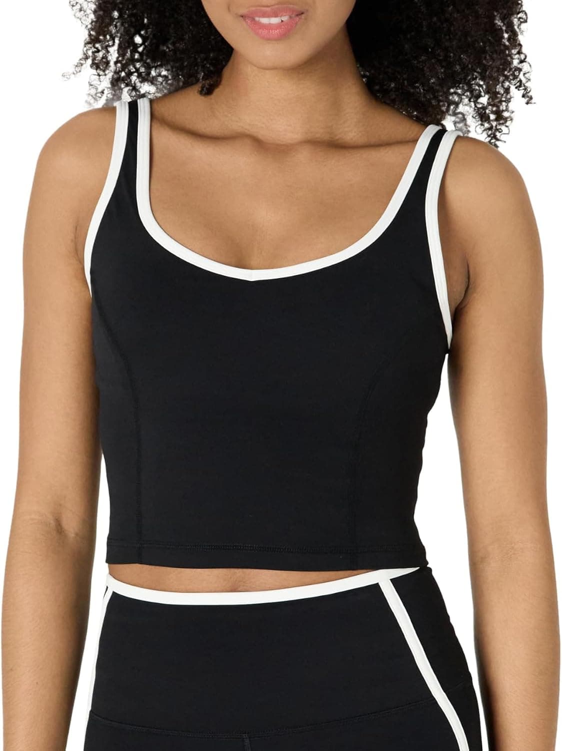Amazon Essentials Femme Débardeur Court de Sport FormFlex Ultra Doux avec Couture Contrastante et Soutien-Gorge Intégré, Soutien Léger
